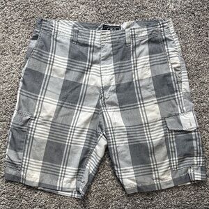 {Champs} Gray plaid Cargo Shorts men's size 38